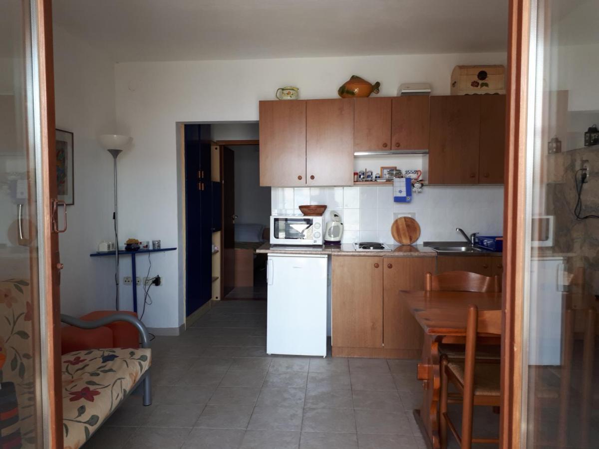 Apartmani Sikic Metajna Exterior foto